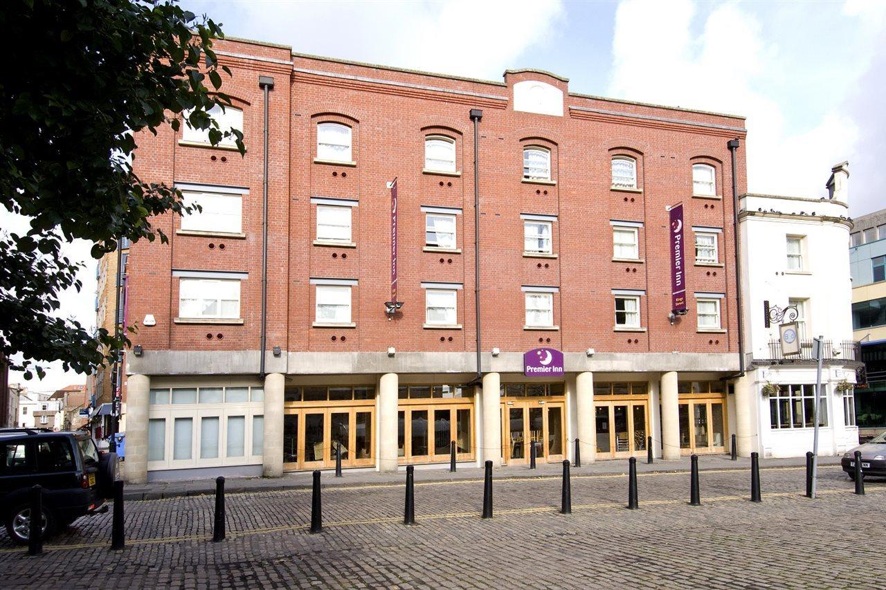 Premier Inn Bristol City Centre King Street Esterno foto