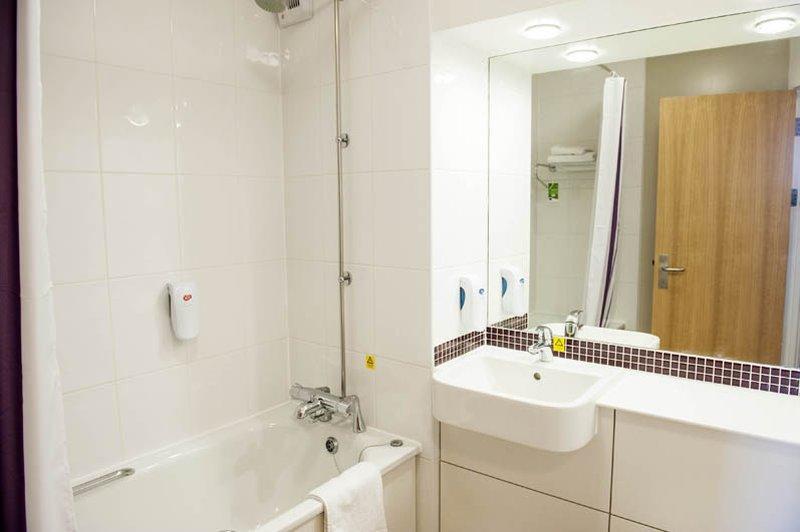 Premier Inn Bristol City Centre King Street Esterno foto